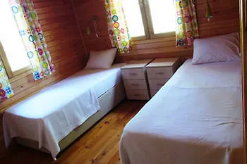 Iz Hotel 3*